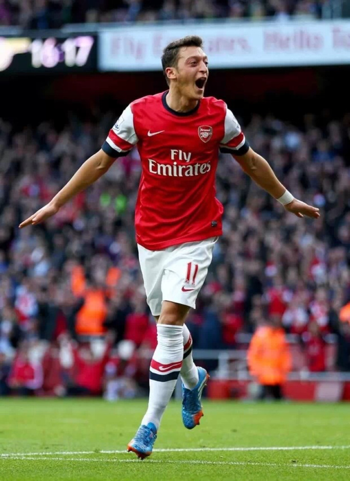  阿德耶米长途奔袭入选周最佳进球