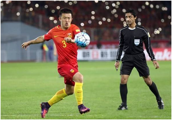  摩纳哥锋线重组失败，冬窗引援目标遭截胡  