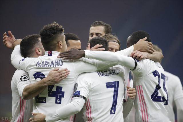  国米欧冠生死战惊险晋级，劳塔罗破门定乾坤  